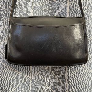 Vintage Coach shoulder bag
